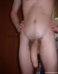 Schlaffer Penis nackt