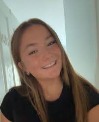 Girls swimming succeeds in Sectionals