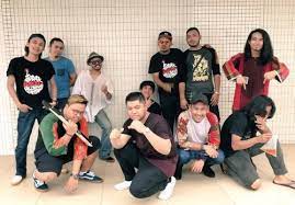 Provided to uaclips by one stop music terbang · budak nakal hujung simpang bumantara ℗ 2018 kamar seni enterprise. Pd Budak Nakal Hujung Simpang 2018 Behave Studio