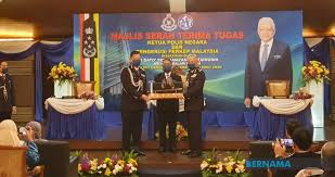 Helmikuu 1962) on malesian poliitikko ja kansanedustaja (mp) on malesian varten kapar vaalipiirin selangor. Abdul Hamid Hands Over Top Cop Role To Acryl Sani The New Sarawak Bold Insightful News Opinions