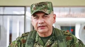 El general Jhon Rojas, retirado por supuestos vínculos por las Farc, no  llegó a un acuerdo con el Ejército: pide que lo reintegren y lo asciendan a  mayor general