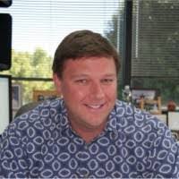 Daniel Pippitt's Instagram, Twitter & Facebook