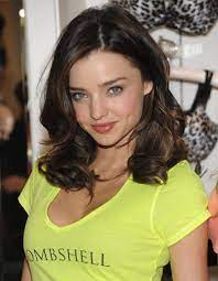 Everyone from jessica alba and miranda kerr to beyonce and kim kardashian is rocking the latest. Miranda Kerr S Hairstyle Darker Hair Colour Miranda Kerr Hair Miranda Kerr Hairstyle