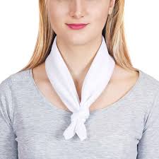 Acheter votre bandana uni rouge rouge au meilleur prix sur monproduitdecom.com. Bandana Coton Blanc Uni Fabrique En Europe