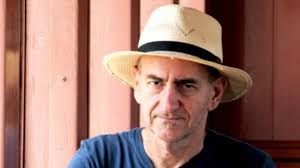 Bruce Conner: colagens e deslocamentos (IMS Rio)