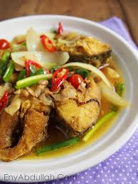 Waaa nak masak resipi nostalgia apa ni? Ikan Masak Cuka Chef Wan Koki Masterchef Akhinya Buka Suara Soal Rendang Krispi Republika Online