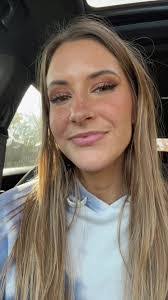 Amber Sparling's Instagram, Twitter & Facebook