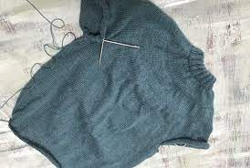 You can join in by knitting the patterns as you have time. Fruhlingsjackchen Knit Along 2020 Dennmanto
