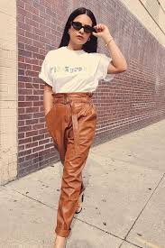 Maybe you would like to learn more about one of these? 96 Of The Chicest White T Shirt Outfits I Ve Ever Seen Mode Vestimentaire Mode Mode Elegante
