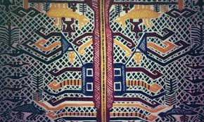 The name of the province was changed to papua according to law no 21/2001 on special autonomy for papua. Batik Lampung Motif Sejarah Gambar Penjelasan Pelajarindo Com
