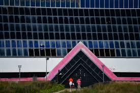 Atlantic city mayor marty small began an auction for the chance to demolish the building and press the button to begin the implosion. Trump Plaza To Implode Just Days After Biden Inauguration Deemed A Public Safety Hazard