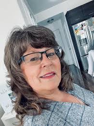 Inge Sullivan's Instagram, Twitter & Facebook