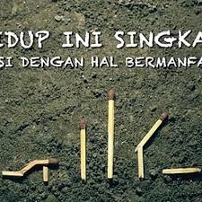 Kawasan ni dah macam hidden camera show dah ni. E Sajak Tetamu Senja A Samad Said