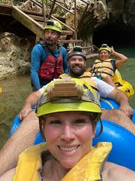 We had an amazing tour of Xunantunich with Jose Cocom this past weekend! So  incredibly informative, funny, and even took us to see some spider monkeys  that came in to the area!