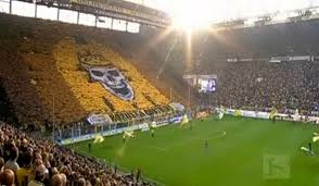 Picture/videoborussia dortmund's 'yellow wall' (i.redd.it). Borussia Dortmund Skull Tifo