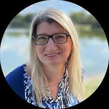 Sheila Embry's Instagram, Twitter & Facebook