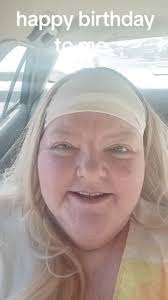 I was born in 76 but I still relate most to Hippie culture 💜