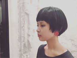 前下がりベリーショートカタログで大人の女っぷり上げよう hair ショートヘアアップ ヘアスタイリング ファンキーなヘアスタイル