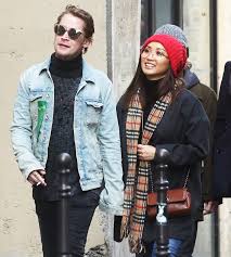 Macaulay culkin has been so famous for so many years that it is pretty much the only life he knows or can remember. Macaulay Culkin Wants To Have Children With Girlfriend Brenda Song