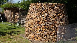 Some people use wood to do every day cooking and heating. How To Build A Round Wood Pile Holzhausen Norfolk Life