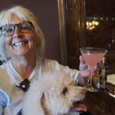 Which group discusses Bachelor in Paradise?