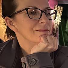 Does anyone know if the road is clear to Haskins?