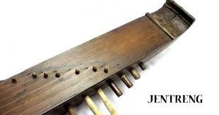Kali ini saya akan membahas mengenai pengertian alat musik melodis, jenis asal mula alat musik kecapi ini berasal dari china dan dikenal dengan nama ghuzheng. 12 Alat Musik Khas Sunda Yang Unik Dan Menarik Popmama Com