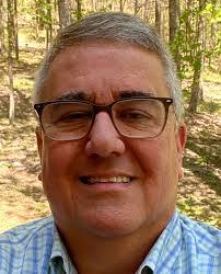 Eric Sandifer's Instagram, Twitter & Facebook