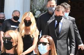 Ειδήσεις & νέα viral videos news. Sygkinhmenh H Doykissa Nomikoy Sthn Khdeia Toy Pe8eroy Ths Sabba 8eodwridh Fwto