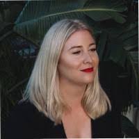 Linda Yonker's Instagram, Twitter & Facebook