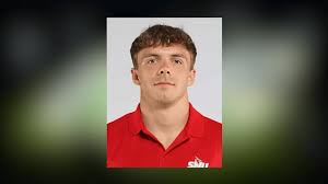 Azle football standout Tyler Ulrich dies after injury during Arkansas game — NBC 5 Dallas-Fort Worth