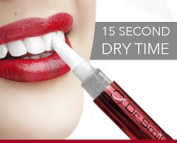 Keep adding a little bit more peroxide until you get a thick — but not gritty — paste. How Long Do You Leave Whitening Gel On Your Teeth