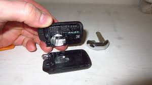 However, you may enjoy some additional comfort features, such as a remote start system. 2016 2019 Honda Civic Smart Key Fob Battery Replacement Guide 010