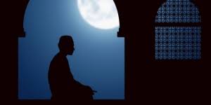 Keutamaan sholat tasbih shalat sunnat tasbih disebut demikian karena di dalamnya dibacakan tasbih sehingga dalam 4 (empat) rakaat berjumlah 300 (tiga ratus) tasbih. Wajib Tahu Niat Shalat Tasbih Tata Cara Dan Keutamaannya