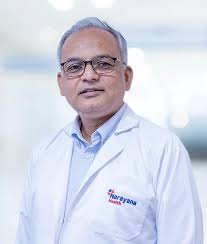 Dr. Manas Roy in Stadium Colony,Kolkata