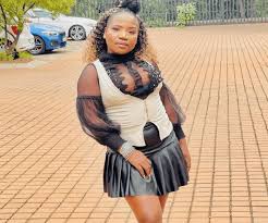 Kalawa jazmee record label owner and dj oskido recently visited makhadzi's new home, and applauded her for investing in property. Makhadzi Monada Used To Treat Me Like A Dog Kaya 959