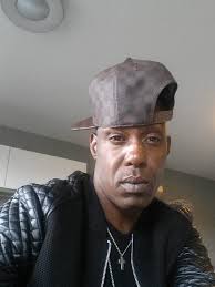 PRAYERS UP 🙏🏿 As of January 13, 2026, legendary West Coast rapper Kurupt  remains hospitalized after weeks of serious health complications. While  details remain private, sources say he is responding positively to