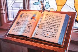 Leggi le recensioni e confronta centinaia di tariffe di voli andata e ritorno per scegliere la compagnia aerea più adatta a te. Disneyland Paris Castle 2021 Guide History Architecture Fun Facts