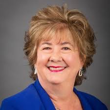 Shannon Gallatin's Instagram, Twitter & Facebook