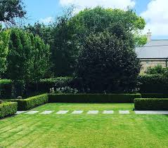 Simple Bluestone Steppers Set In In Lawn Walkways Paths Steppers Concrete Path