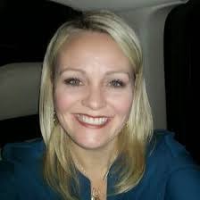 Emily Tapley's Instagram, Twitter & Facebook