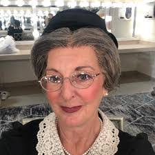 Leah Edinger's Instagram, Twitter & Facebook