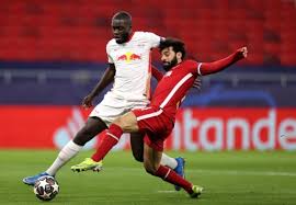 Trận cầu tâm điểm lượt đầu tiên vòng bảng cúp c1 champions league 2017/18 diễn ra trên sân nou camp là cuộc thư hùng tái hiện trận bán kết mùa chắc chắn hlv jose mourinho sẽ có phương án xoay tua đội hình, nhưng điều này có lẽ không ảnh hưởng quá nhiều tới tham vọng giành trọn 3 điểm. Káº¿t Quáº£ Cup C1 Salah Mane Ghi Ban Liverpool Loáº¡i Leipzig