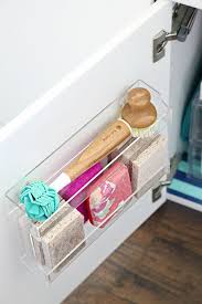 10 Idees Pour Organiser Et Ranger Le Chaos Du Placard Sous L Evier Evier Cuisine Astuce Rangement Cuisine Meuble Rangement Cuisine