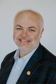 Ronald Stinchcomb's Instagram, Twitter & Facebook