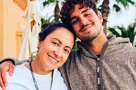 04.02.2021 · gabriel medina and yasmin brunet have just dropped an engagement video on instagram. Mae De Gabriel Medina Tira Nome De Surfista Da Biografia No Instagram Entretenimento Rondonia Dinamica