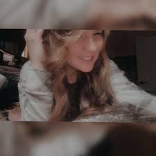 Who can provide wedding catering services in Posen, Michigan?