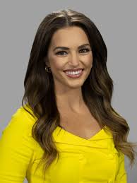 Caroline Collins's Instagram, Twitter & Facebook