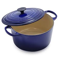 Le Creuset Signature Deep Round Dutch Oven 5 25 Qt Sur La Table Le Creuset Dutch Oven Dutch Oven Creuset