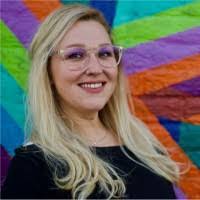 Amanda Wininger's Instagram, Twitter & Facebook